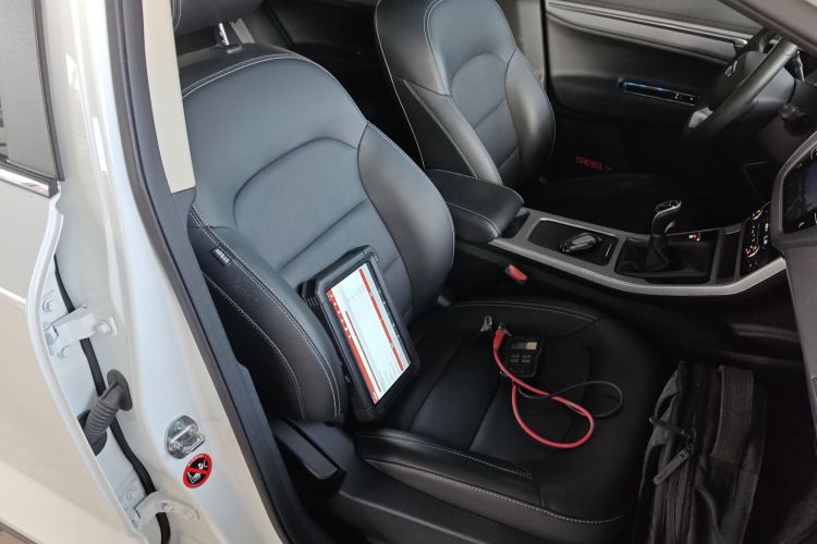 吉利汽车 帝豪GS 2019款 1.4T 手动雅局部细节41