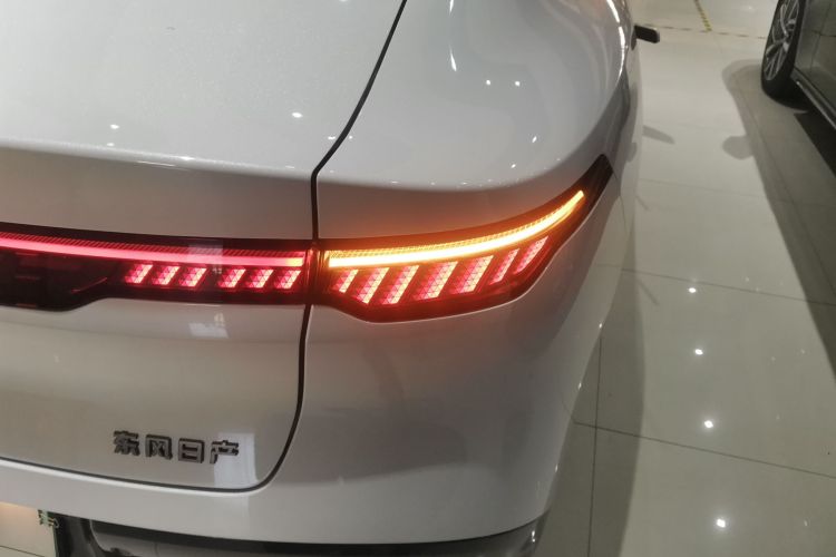 日产N7 2025款 625 Max车身外观6006