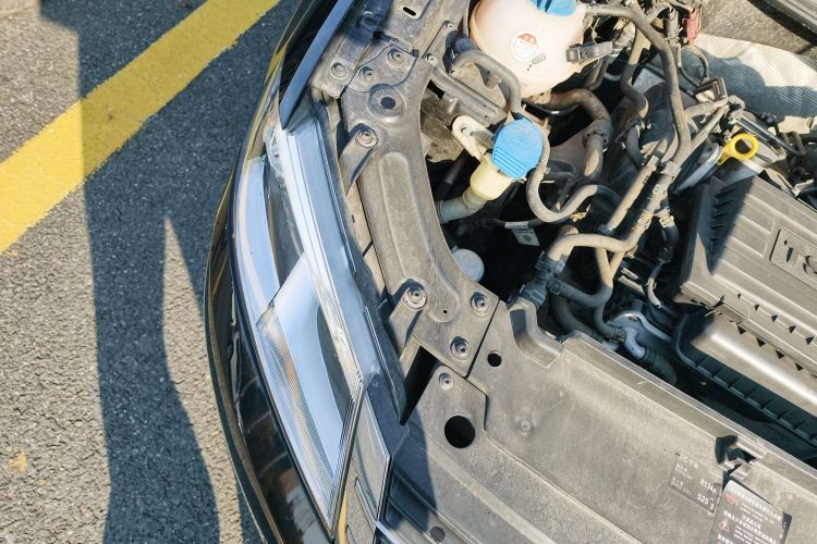 大众 朗逸 2013款 改款 1.4TSI DSG舒适版局部细节9006