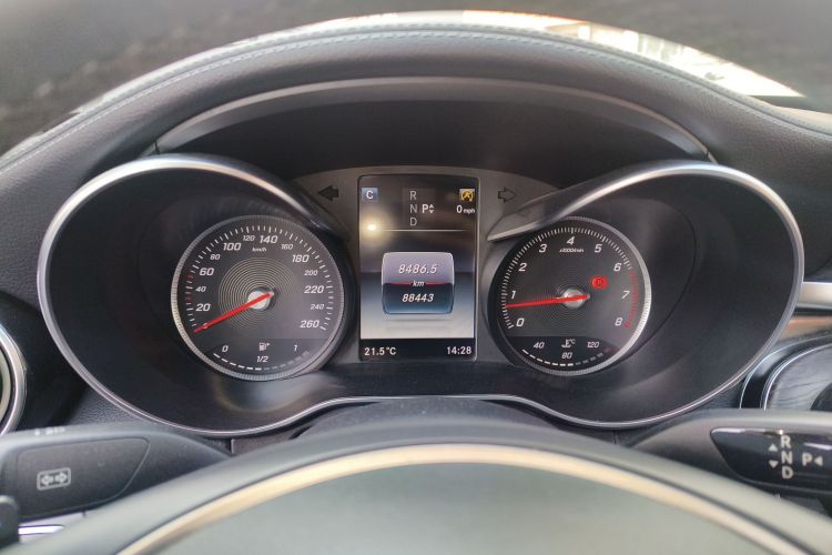 奔驰C级 2016款 C 180 L 运动型局部细节14