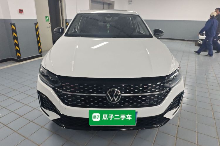 大众 朗逸 2024款 300TSI DSG星空满逸版车身外观2