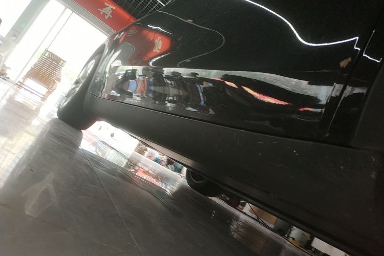 特斯拉 Model Y 2022款 改款 后轮驱动版局部细节9001