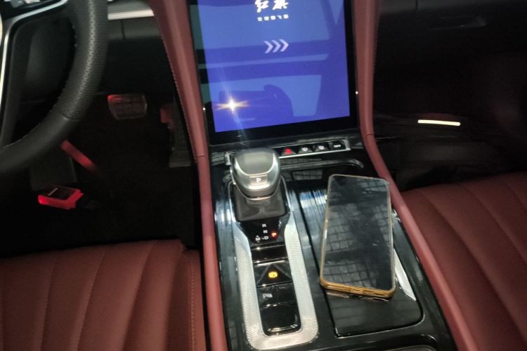 红旗H5 2024款 1.5T DCT智联旗韵版中控内饰18