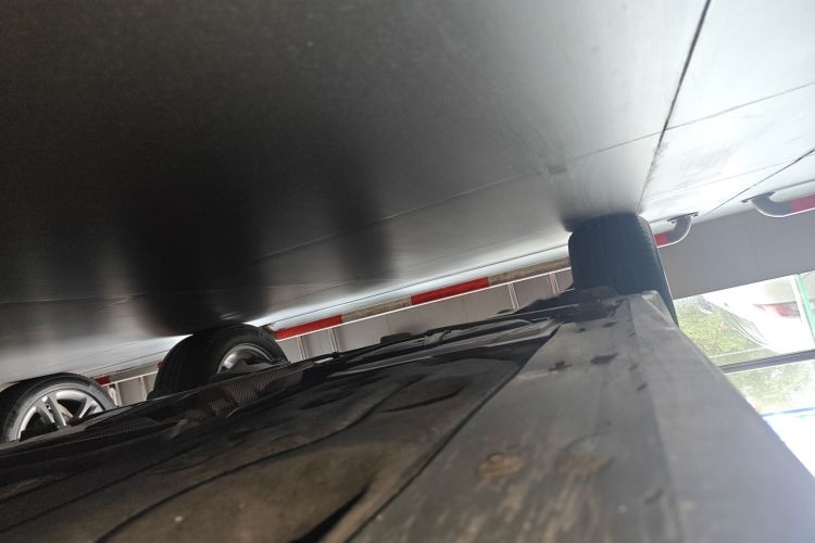 宝马X1 2018款 sDrive18Li 时尚型局部细节9001