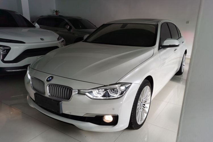 宝马3系 2018款 320Li 时尚型车身外观1