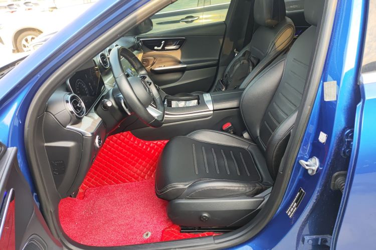 奔驰C级 2022款 C 200 L 运动版中控内饰19