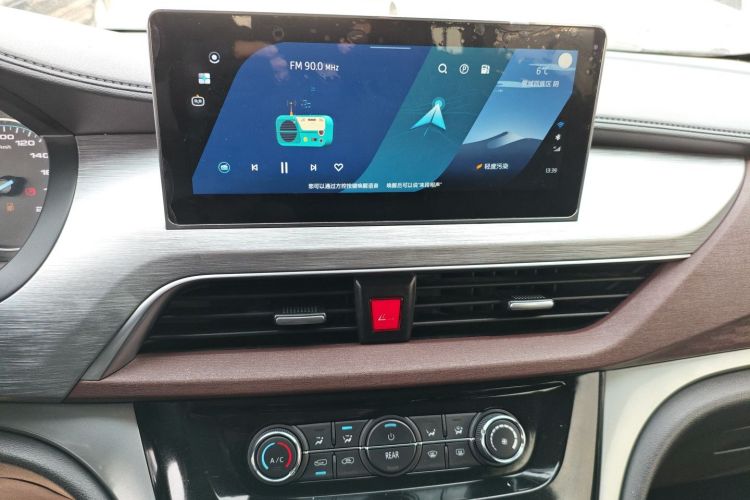 江淮瑞风 瑞风M3 2022款 1.5T 7座标准版中控内饰16