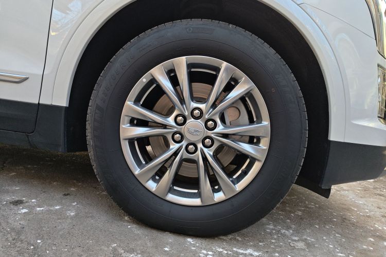 凯迪拉克XT5 2020款 改款 28T 四驱豪华型车身外观10