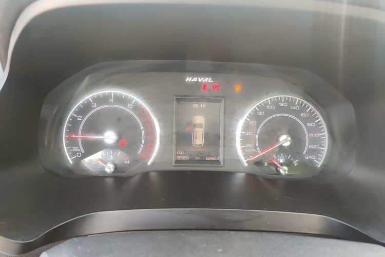 哈弗H2s 2017款 蓝标 1.5T 手动精英型中控内饰14