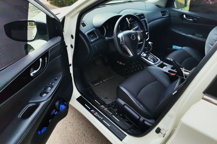 日产 骐达TIIDA 2019款 1.6L CVT智行版 国VI中控内饰20