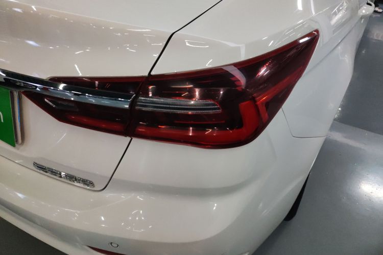 福特 福睿斯 2021款 1.5L 自动钻石版车身外观9