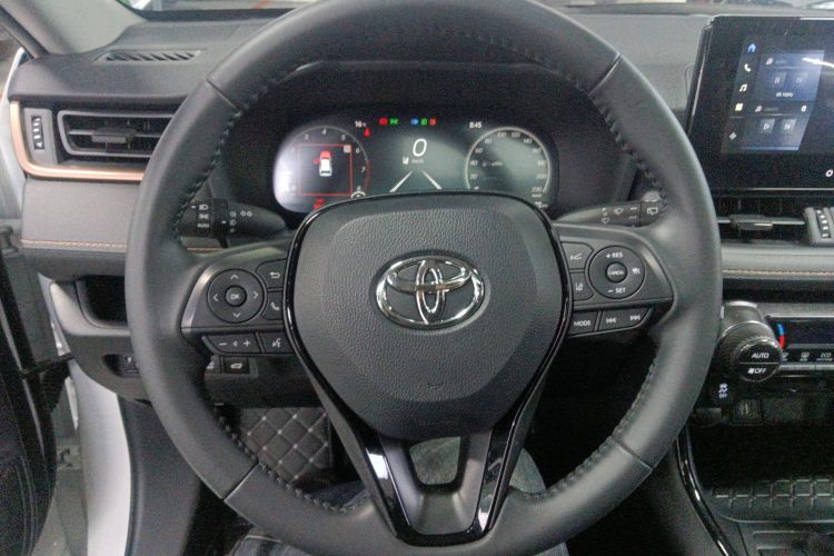 丰田 威兰达 2024款 2.0L CVT两驱豪华PLUS版中控内饰13