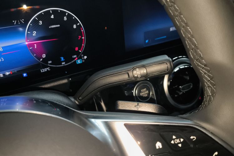 奔驰GLA 2024款 GLA 200局部细节18