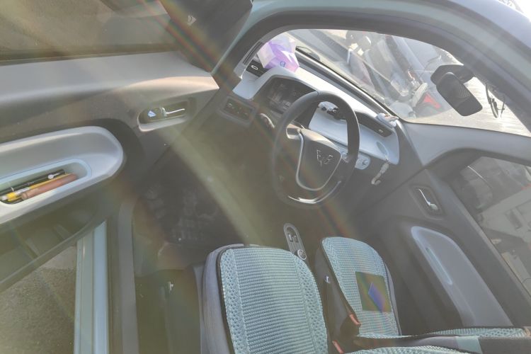 五菱汽车 宏光MINIEV 2021款 马卡龙臻享款 磷酸铁锂中控内饰7003