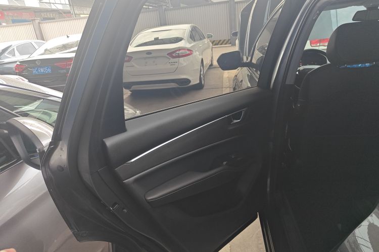 五菱汽车 五菱凯捷 2020款 1.5T CVT旗舰型中控内饰49