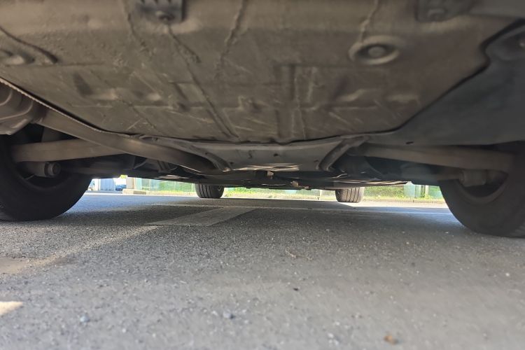 奥迪A4L 2013款 35 TFSI 自动舒适型局部细节9009