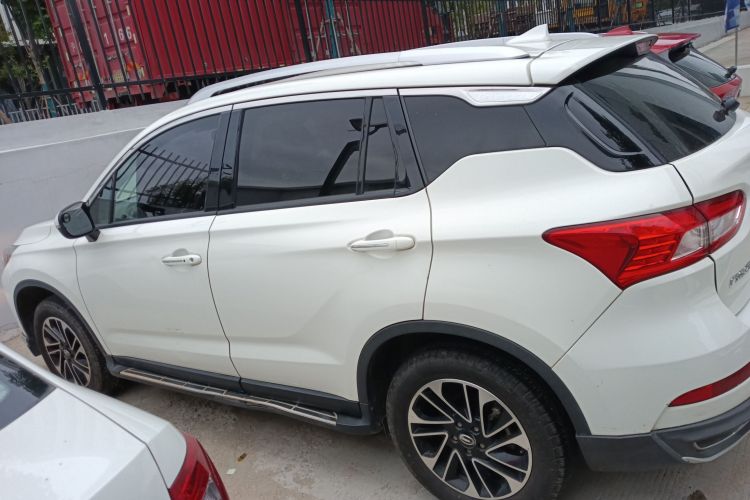 广汽传祺 传祺GS4 2017款 235T 自动两驱精英版车身外观6003