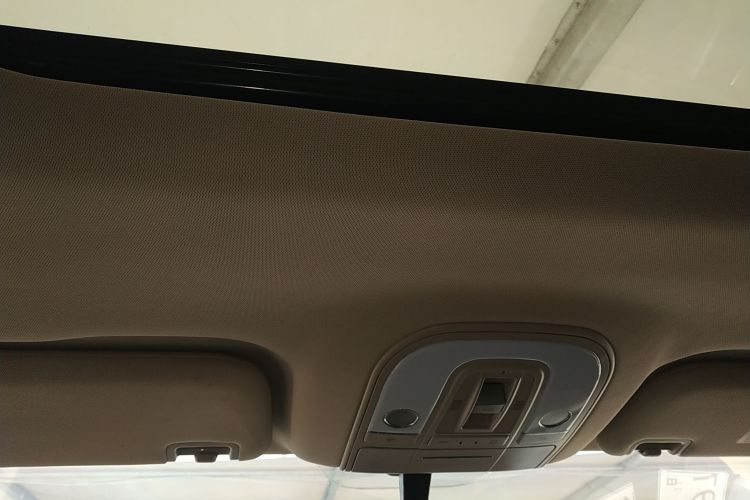 比亚迪 宋MAX 2021款 升级版 1.5T 自动豪华型 7座中控内饰22