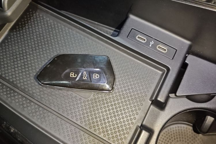 大众 ID.4 X 2023款 升级款 极智长续航版中控内饰7001