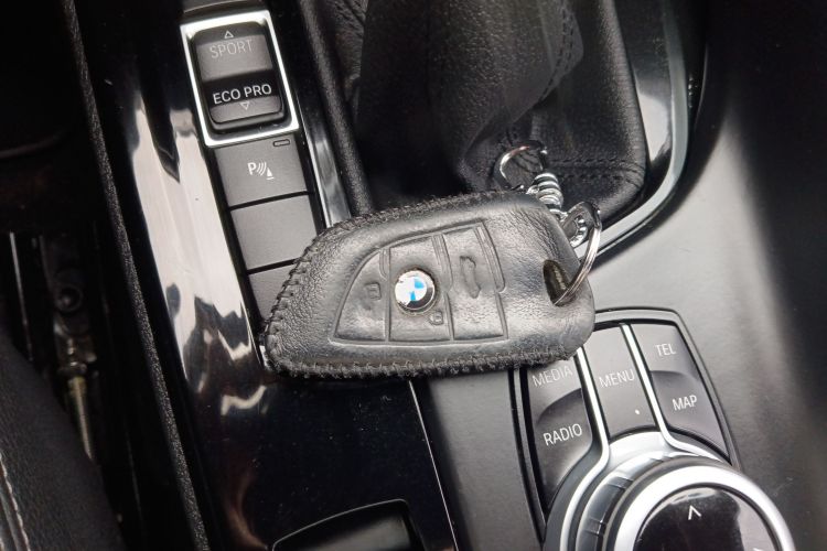 宝马X1 2016款 sDrive20Li 豪华型中控内饰7001