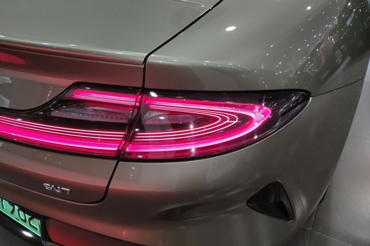 小米汽车 小米SU7 2024款 后驱长续航智驾版车身外观9