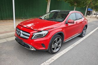 奔驰GLA 2015款 GLA 220 4MATIC 豪华型