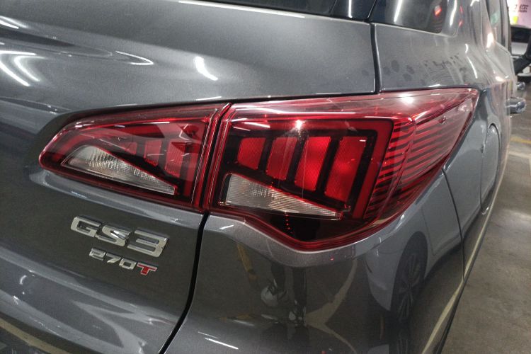 广汽传祺 传祺GS3 2021款 POWER 270T 自动劲享版车身外观6006