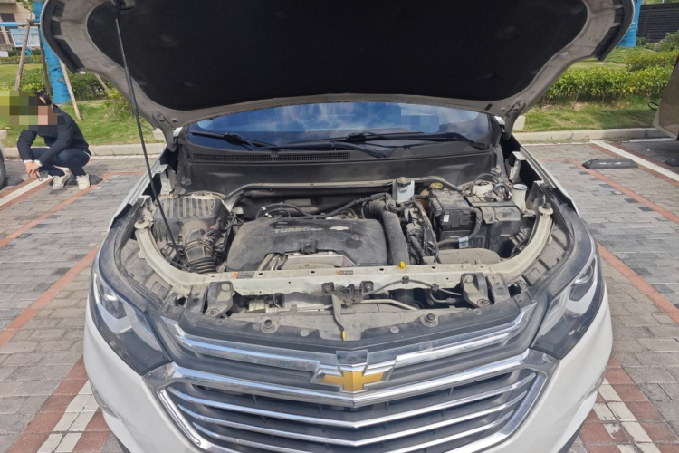 雪佛兰 探界者 2018款 550T 自动四驱捍界版局部细节24