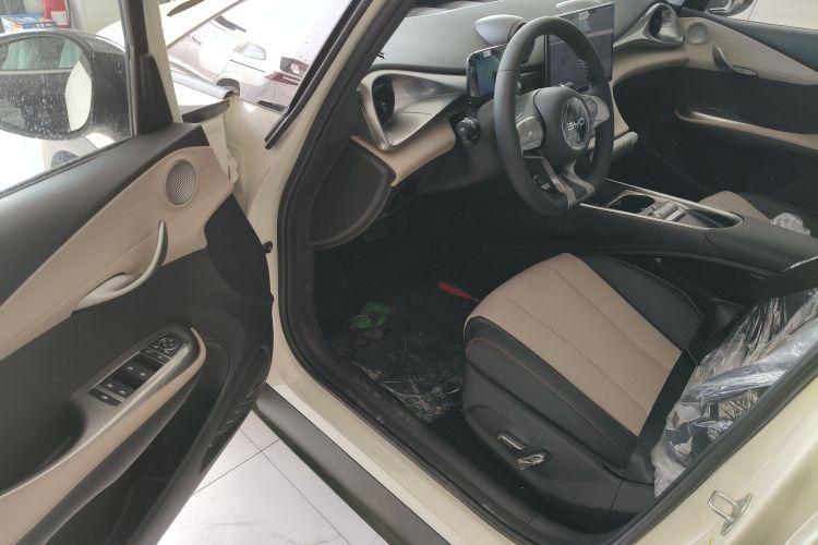 比亚迪 海豚 2025款 420km 自由版中控内饰20