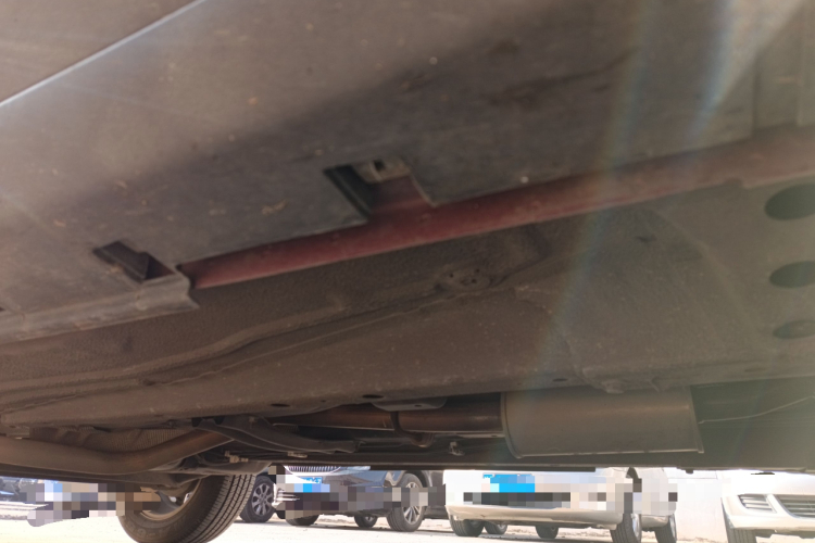 福特 翼搏 2013款 1.5L 自动尊贵型局部细节9001