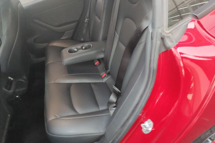 特斯拉 Model 3 2021款 标准续航后驱升级版中控内饰21
