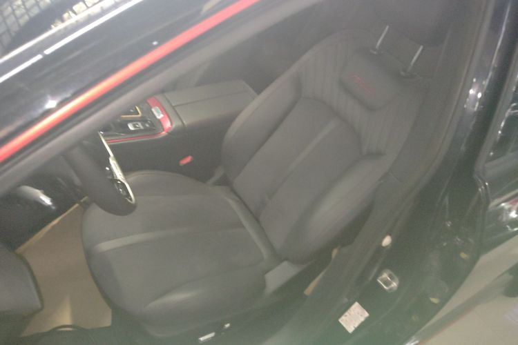 东风风神 奕炫MAX 2021款 1.5T 暗夜锋芒版局部细节19