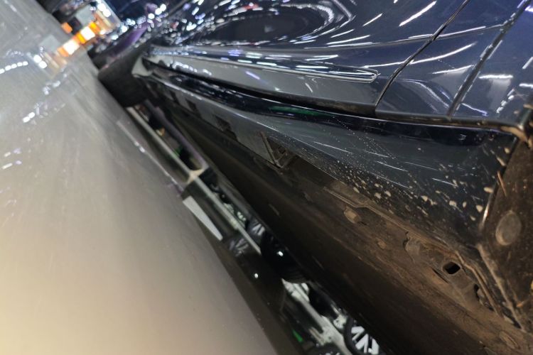 鸿蒙智行 智界R7 2024款 纯电 802km Max局部细节9001