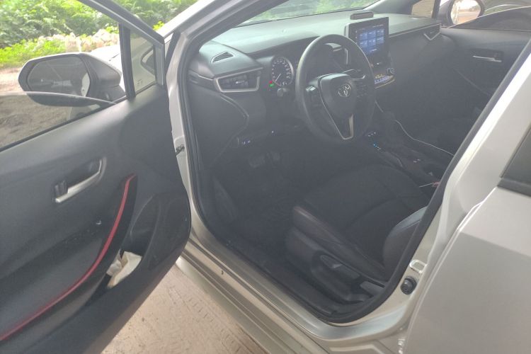 丰田 雷凌 2021款 双擎 1.8H E-CVT运动版中控内饰7003