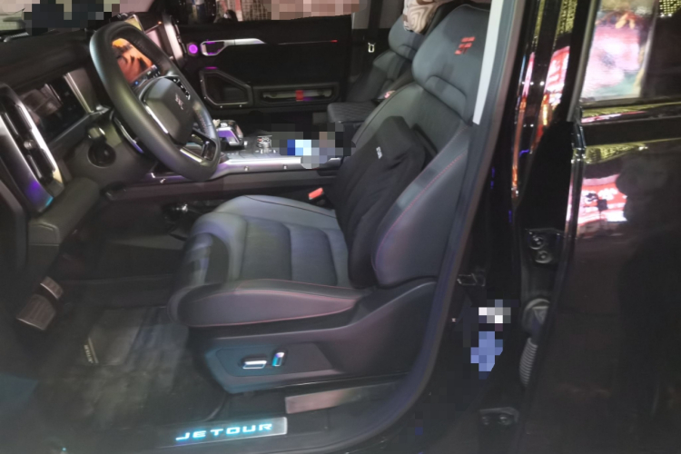 捷途旅行者 2023款 2.0T 四驱穿越PRO中控内饰19