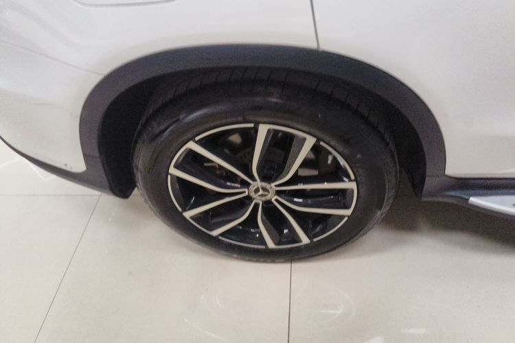 奔驰GLC 2021款 GLC 260 L 4MATIC 豪华型车身外观6002