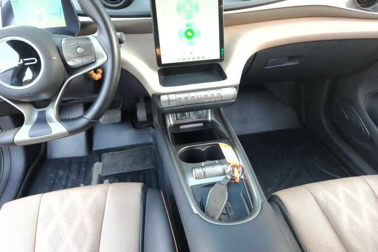 比亚迪 海豚 2023款 420km 时尚版中控内饰16