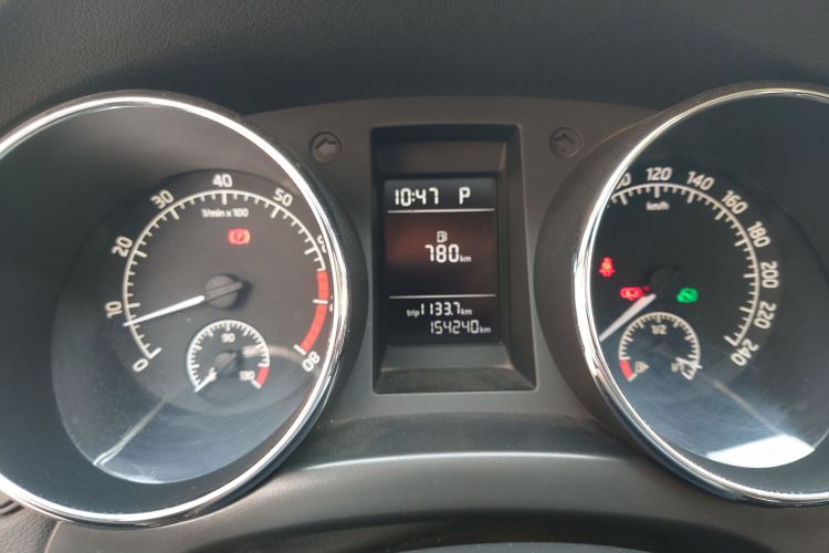 斯柯达 Yeti 2016款 1.4TSI DSG前行版中控内饰14