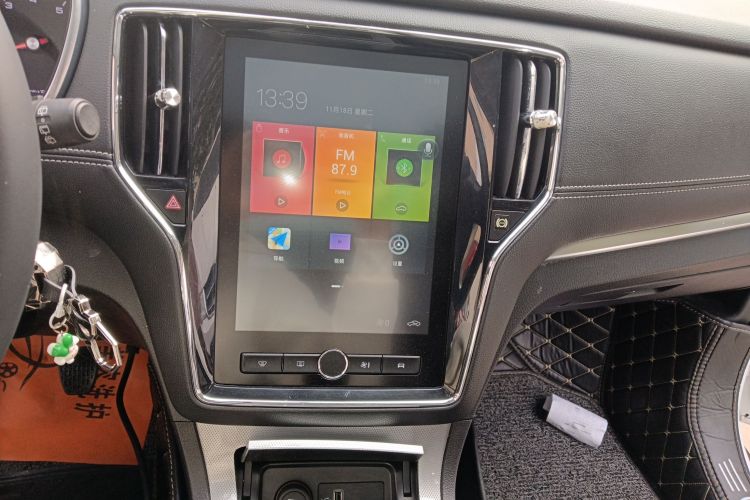 荣威RX5 2019款 20T 两驱手动4G互联铂金版中控内饰16