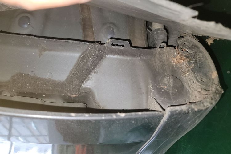 特斯拉 Model 3 2020款 改款 长续航后轮驱动版局部细节9001