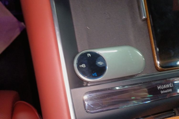 鸿蒙智行 智界S7 2024款 Max 后驱长航智驾版中控内饰11