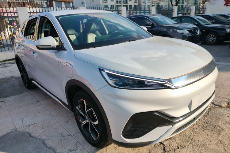 比亚迪 元PLUS 2022款 510KM 尊荣型车身外观3