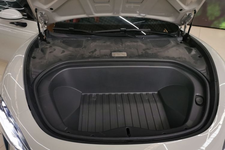 小米汽车 小米SU7 2024款 四驱超长续航高阶智驾Max版机舱底盘24