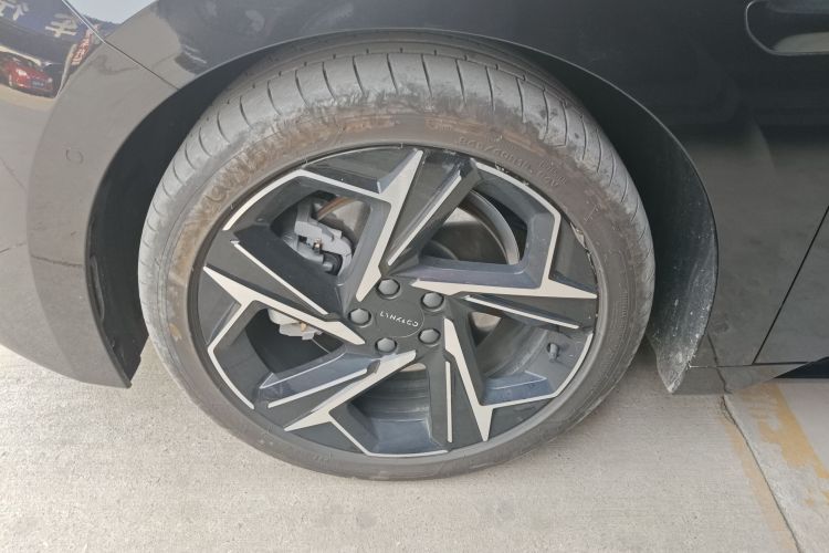 领克07 2024款 EM-P 126长续航 Halo车身外观6007