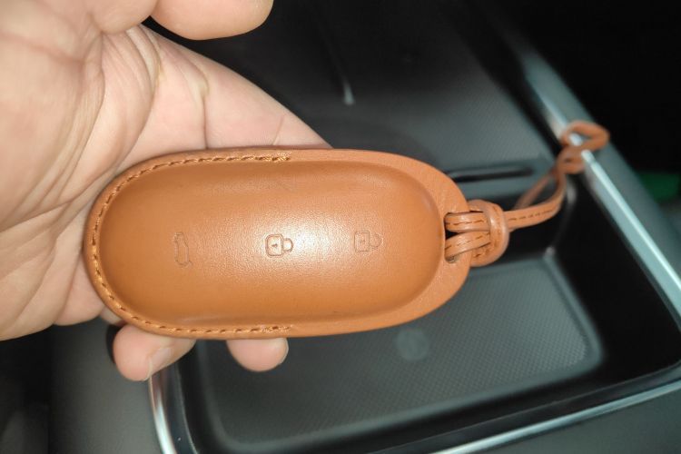 理想汽车 理想L8 2023款 Air中控内饰11