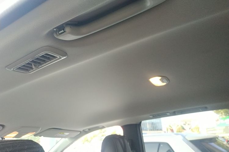 上汽大通MAXUS 大通G50 2023款 1.5T 手动畅游A局部细节22