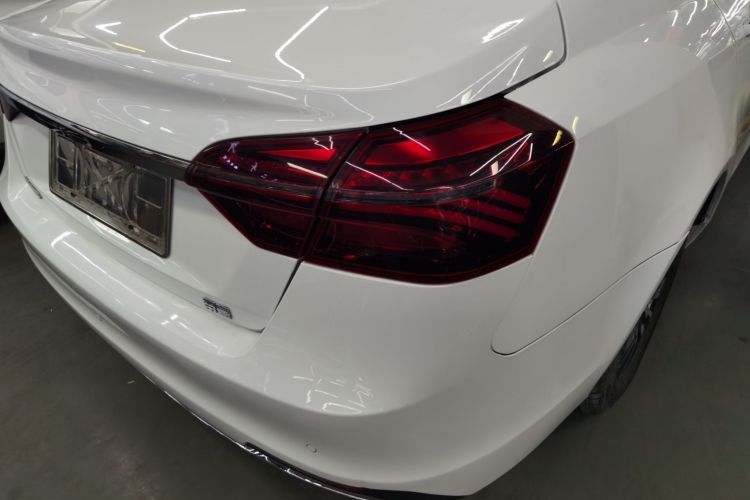 吉利汽车 帝豪 2019款 领军版 1.5L CVT豪华型 国VI车身外观9