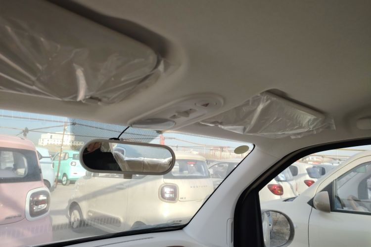 奔腾小马 2026款 222km 萌趣马 Plus中控内饰22