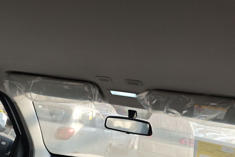 吉利银河 熊猫 2025款 210km 元气熊中控内饰22