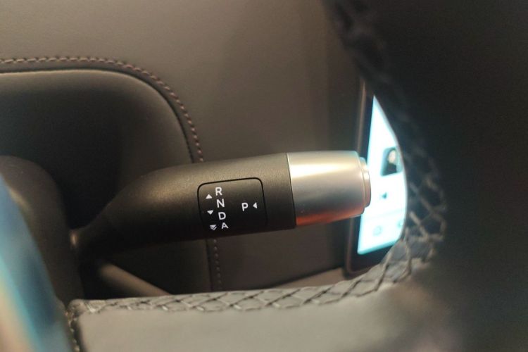 理想汽车 理想L9 2024款 Ultra局部细节18